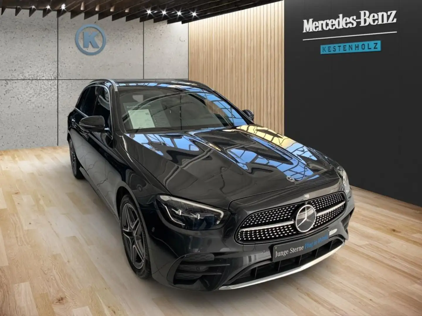 Mercedes-Benz E 220 d T-Modell *AMG*NIGHT*AHK*PANO*MBUX*360°* Grau - 2