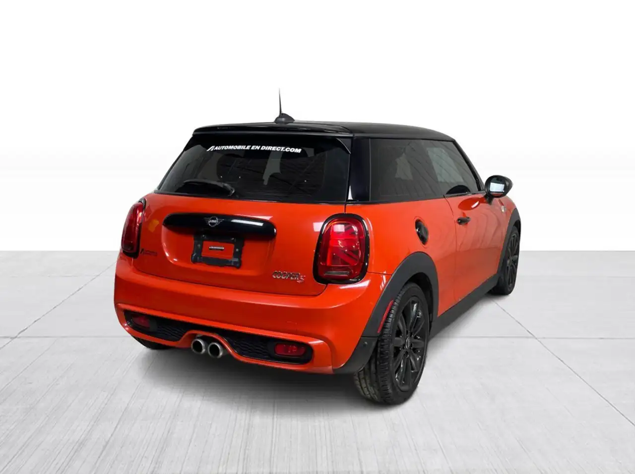 MINI 3 Door снимка MINI 3 Door