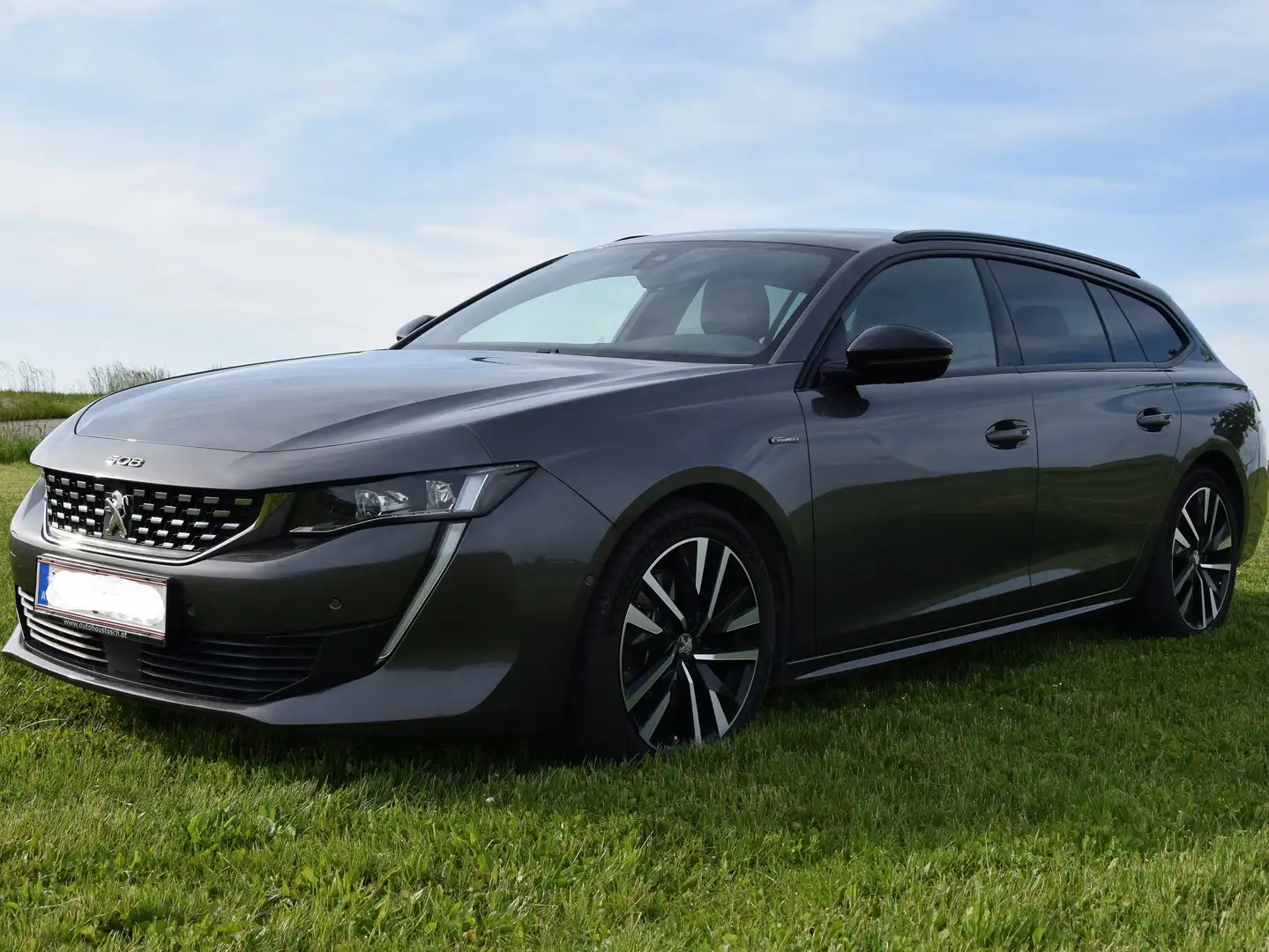 Peugeot 508 508 SW 2,0 BlueHDi 160 EAT8 S Grau - 2