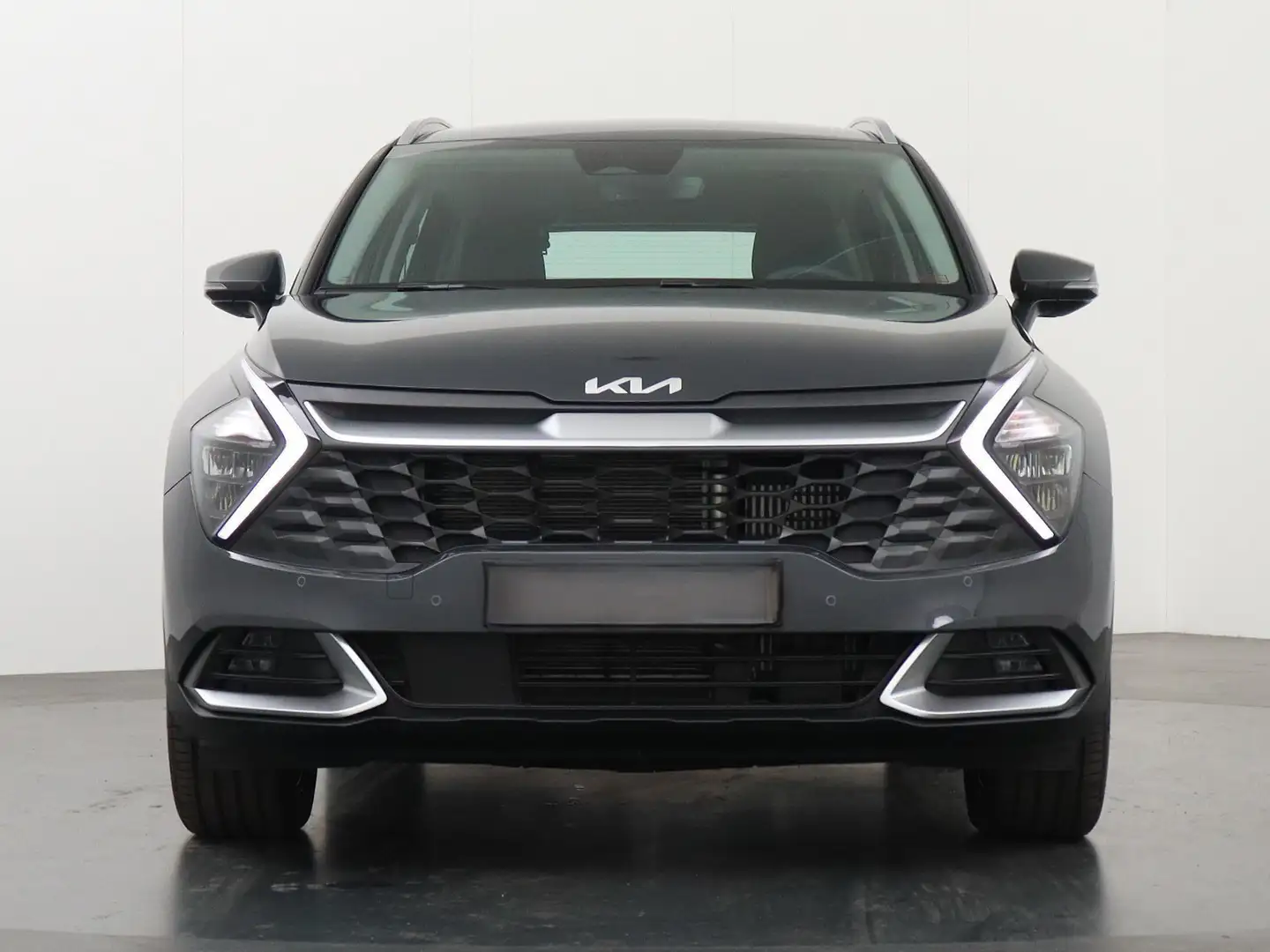 Kia Sportage 1.6 T-GDi Plug-in Hybrid AWD DynamicLine VOORRAAD Grijs - 2