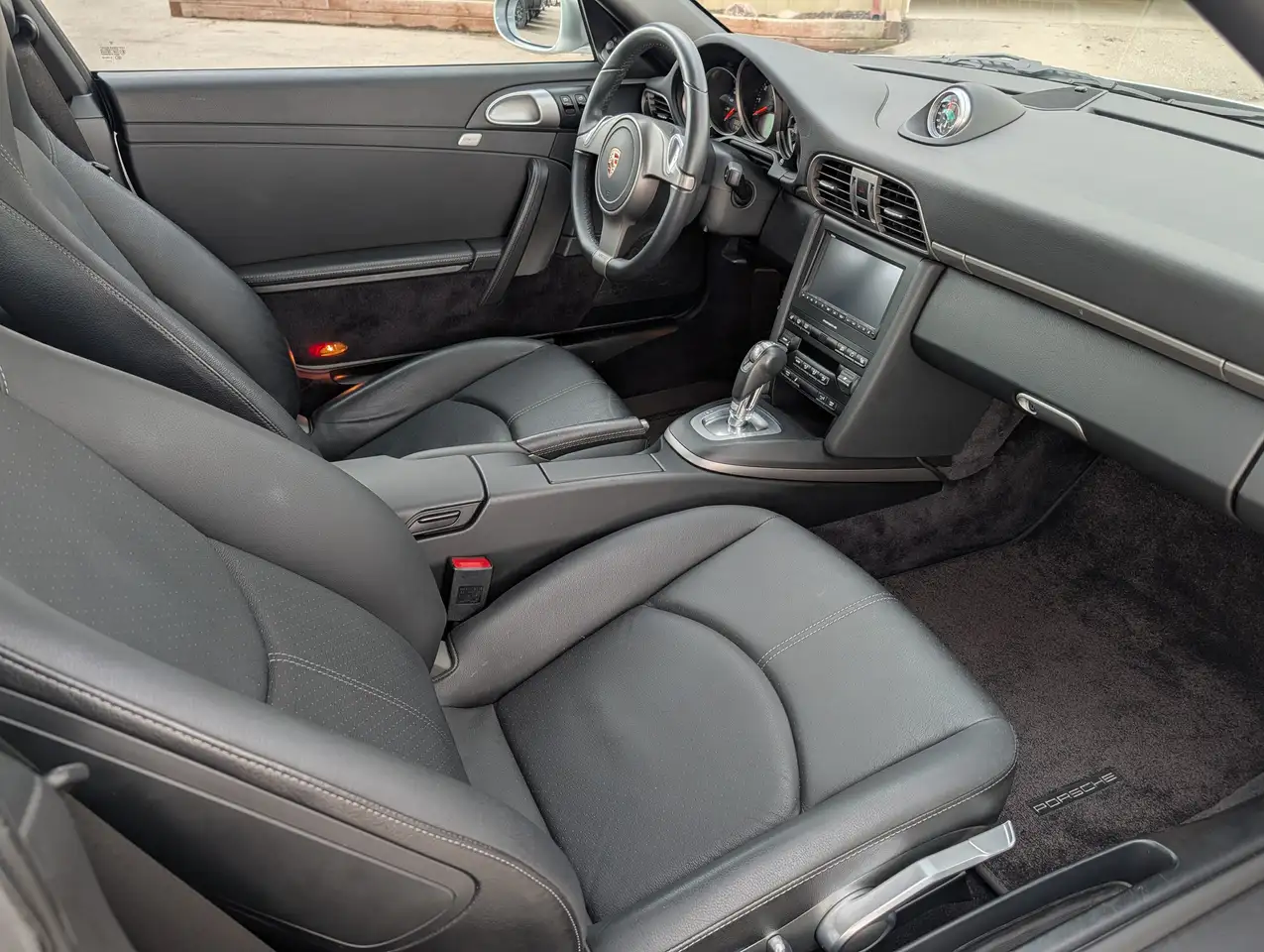 Porsche 911 снимка Porsche 911