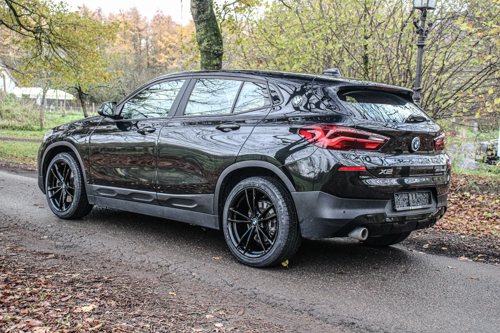 BMW X2 X2 xDrive25e Advantage Black - 2
