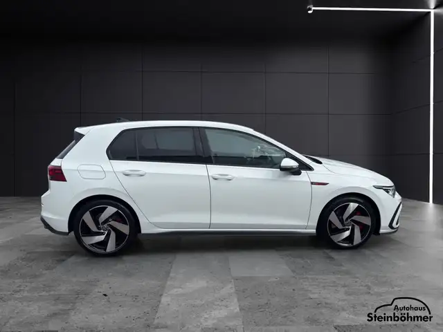 Volkswagen Golf view 8