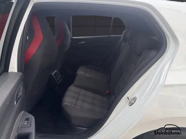 Volkswagen Golf view 14