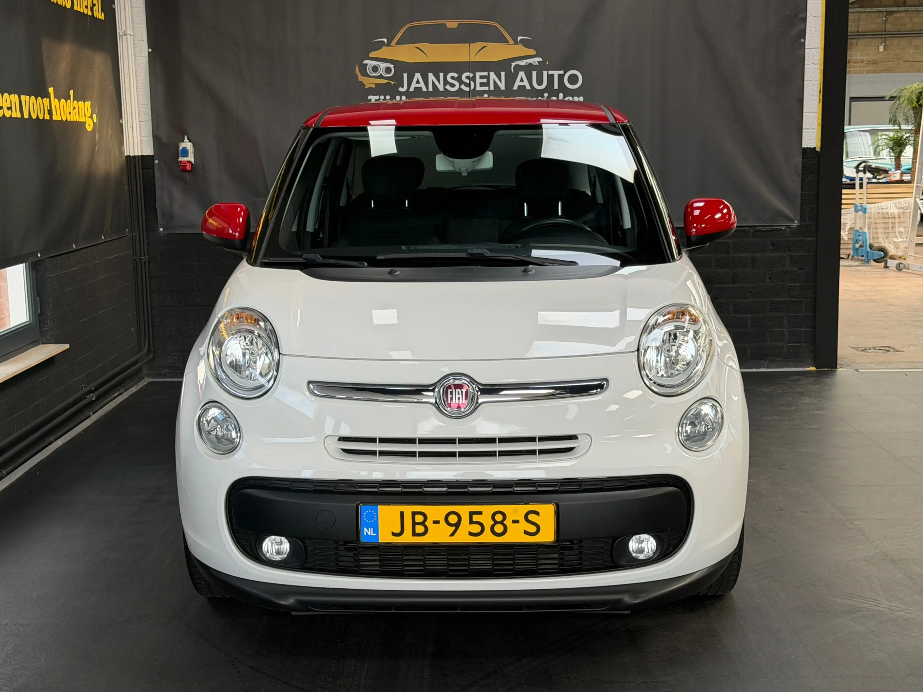 Fiat 500L 0.9 TwinAir Urban Edition | PDC | Airco | NL Auto — photo 4