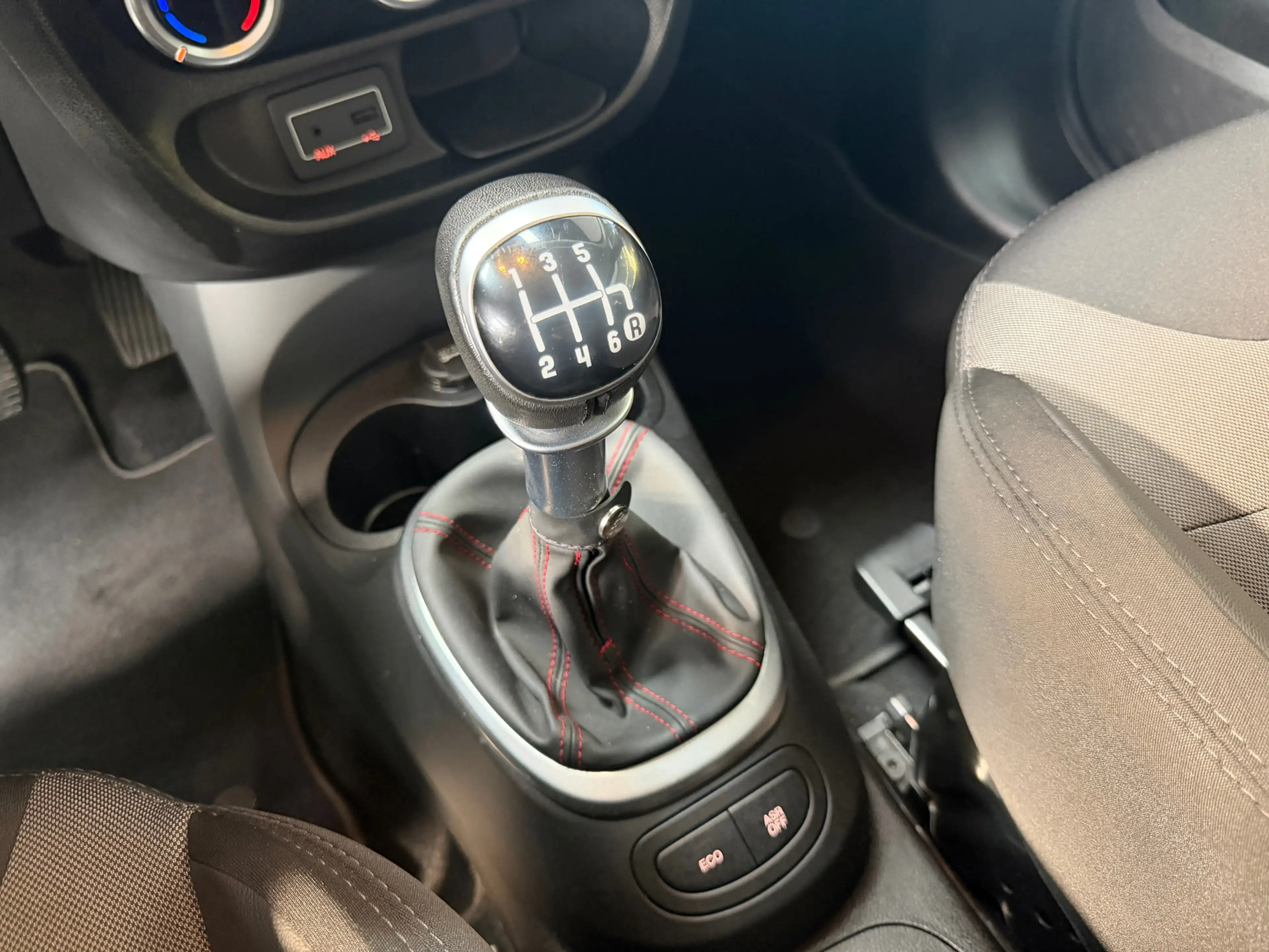 Fiat 500L 0.9 TwinAir Urban Edition | PDC | Airco | NL Auto — photo 18