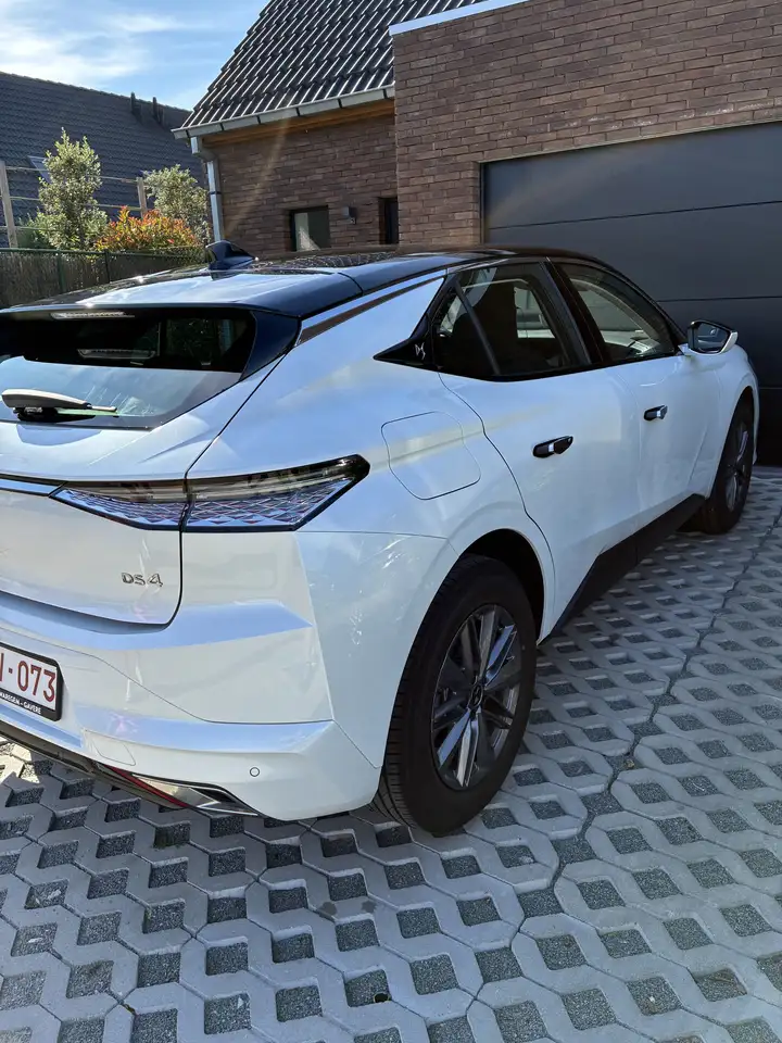 DS Automobiles DS 4 2023