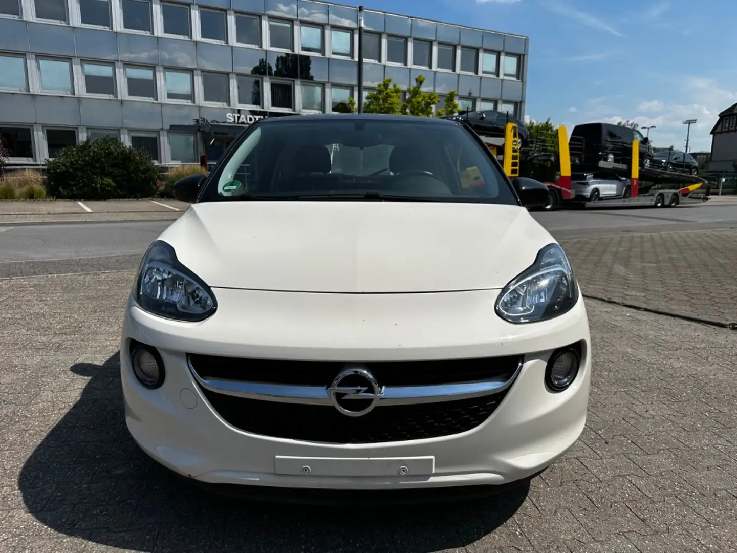 Opel Adam BLACK JACK 1.2: Navi,Sitzheiz,PDC,T-Leder Weiß - 2