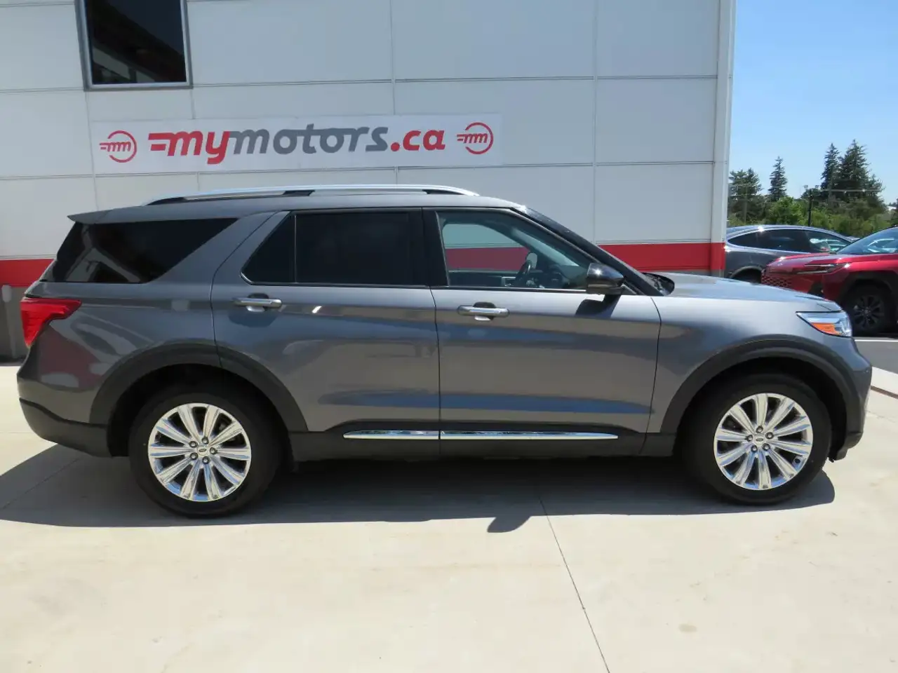 Ford Explorer снимка Ford Explorer