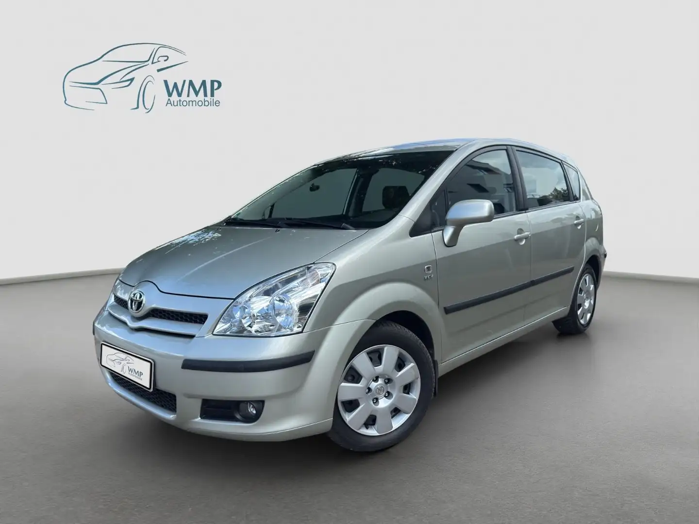 Toyota Corolla Verso 1.8 /Klimaautom./7.Sitzer/Tempomat Silver - 1