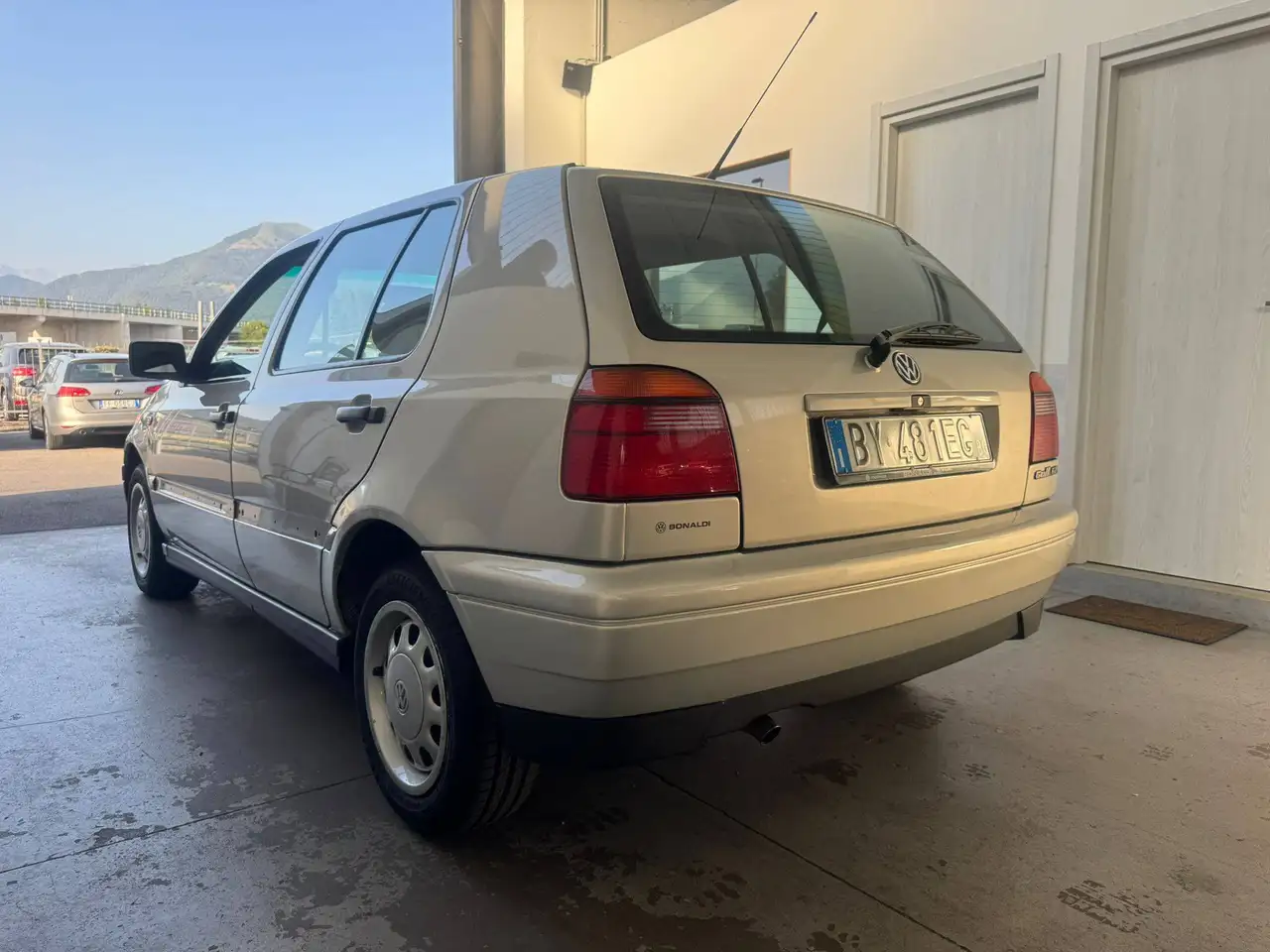 Volkswagen Golf III 1991 5p 1.8 GL 90cv auto cat., foto 7