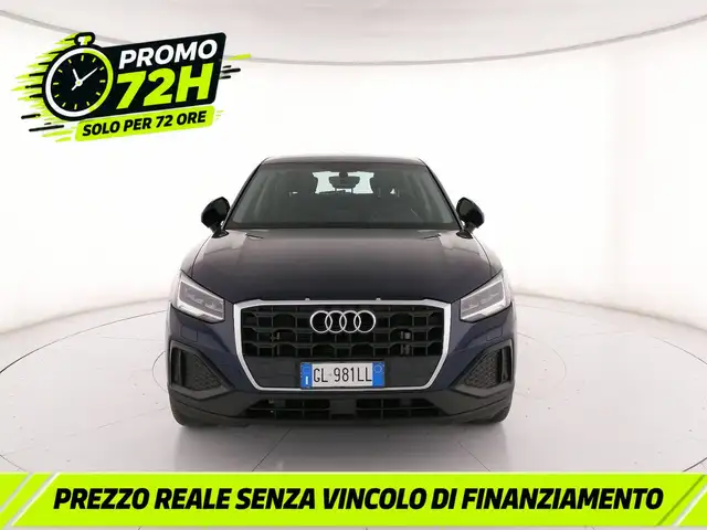 Audi Q2 view 5