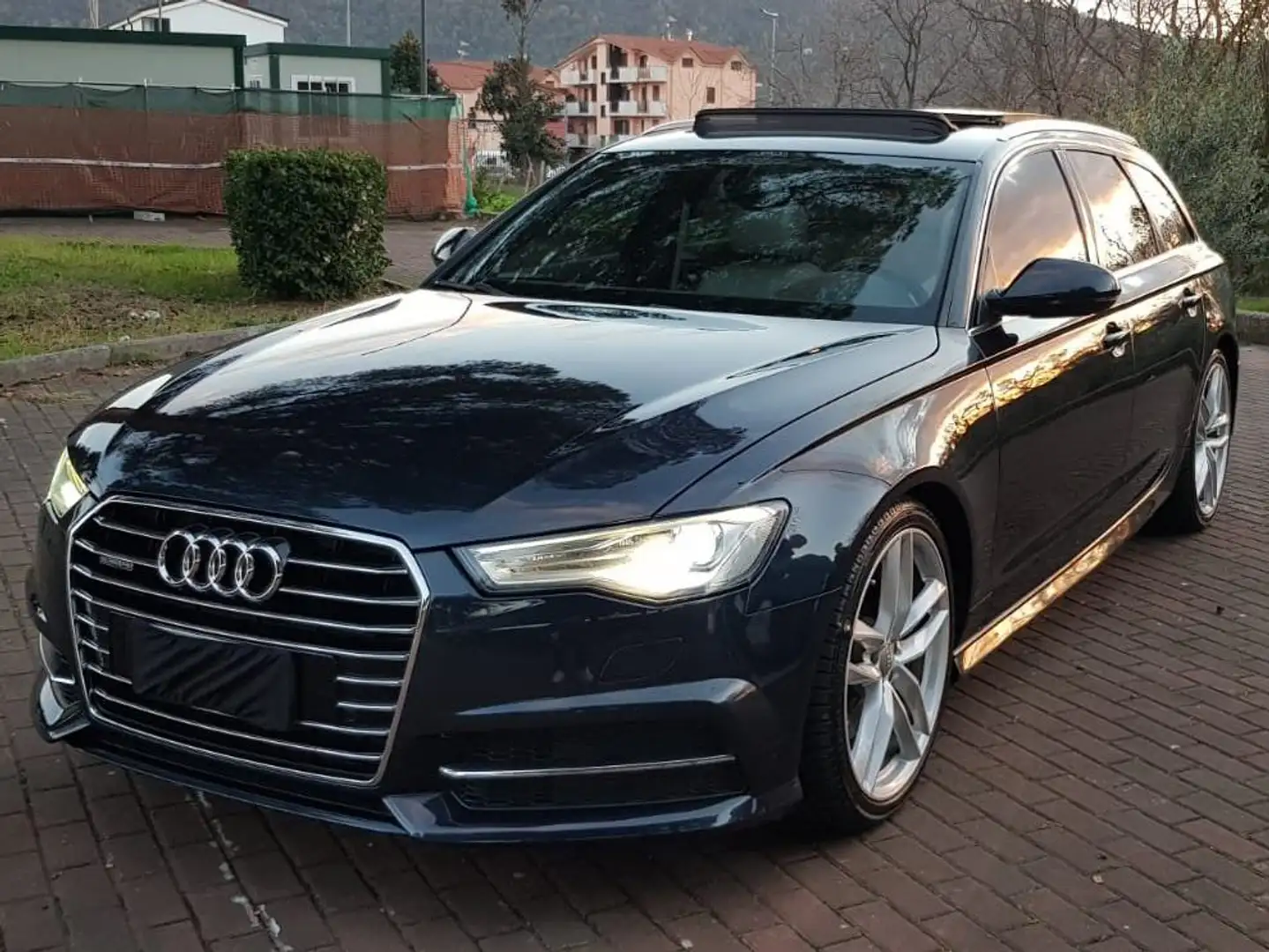 Audi A6 Avant 3.0 tdi quattro 272cv s-tronic,tetto,s-line Blu/Azzurro - 1