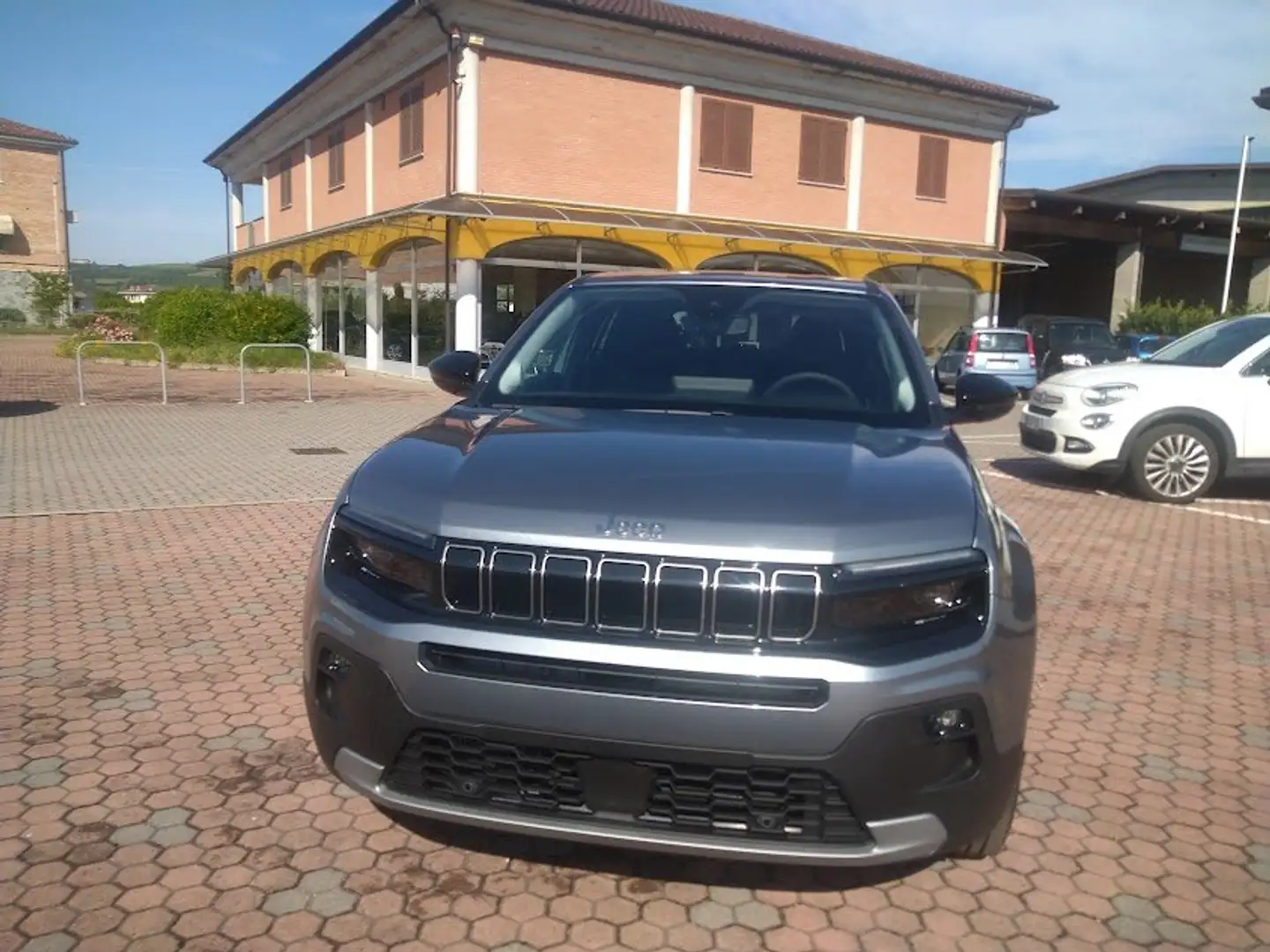 Jeep Avenger 1.2 turbo Summit fwd 100cv Grigio - 2