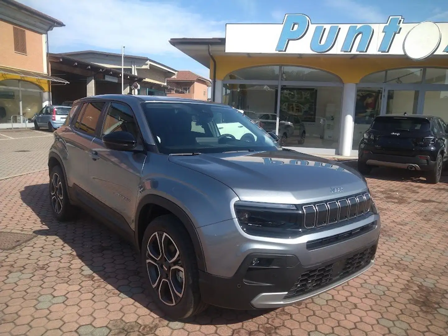 Jeep Avenger 1.2 turbo Summit fwd 100cv Grigio - 1