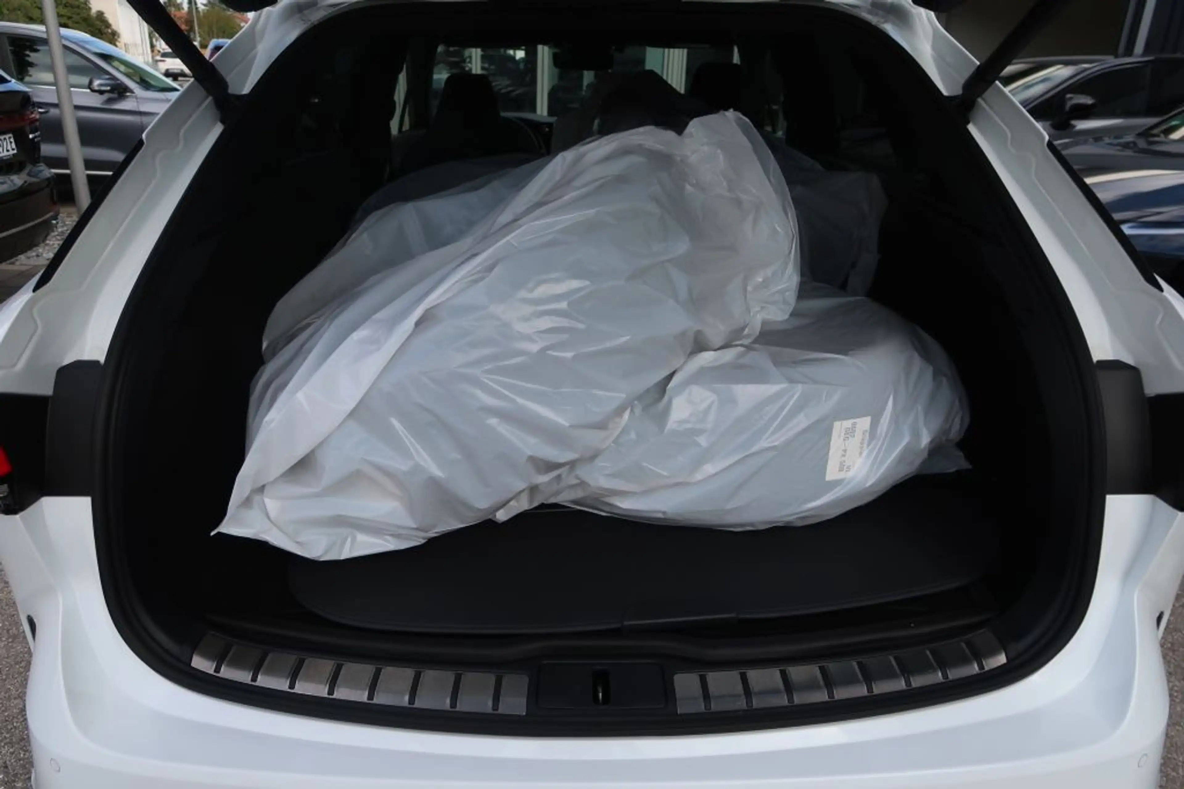 Lexus RX 500h (hybrid) F SPORT+ Interieur Paket+Panoramadach — photo 12
