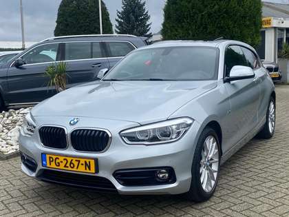 BMW 118 1-serie 118i High Exe Sportline 2017 Schuifdak 29.