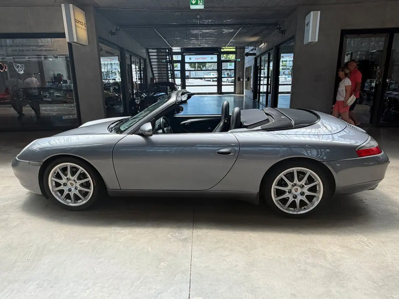 Porsche 996 Carrera 2 Cabriolet Sammlerzustand, foto 6