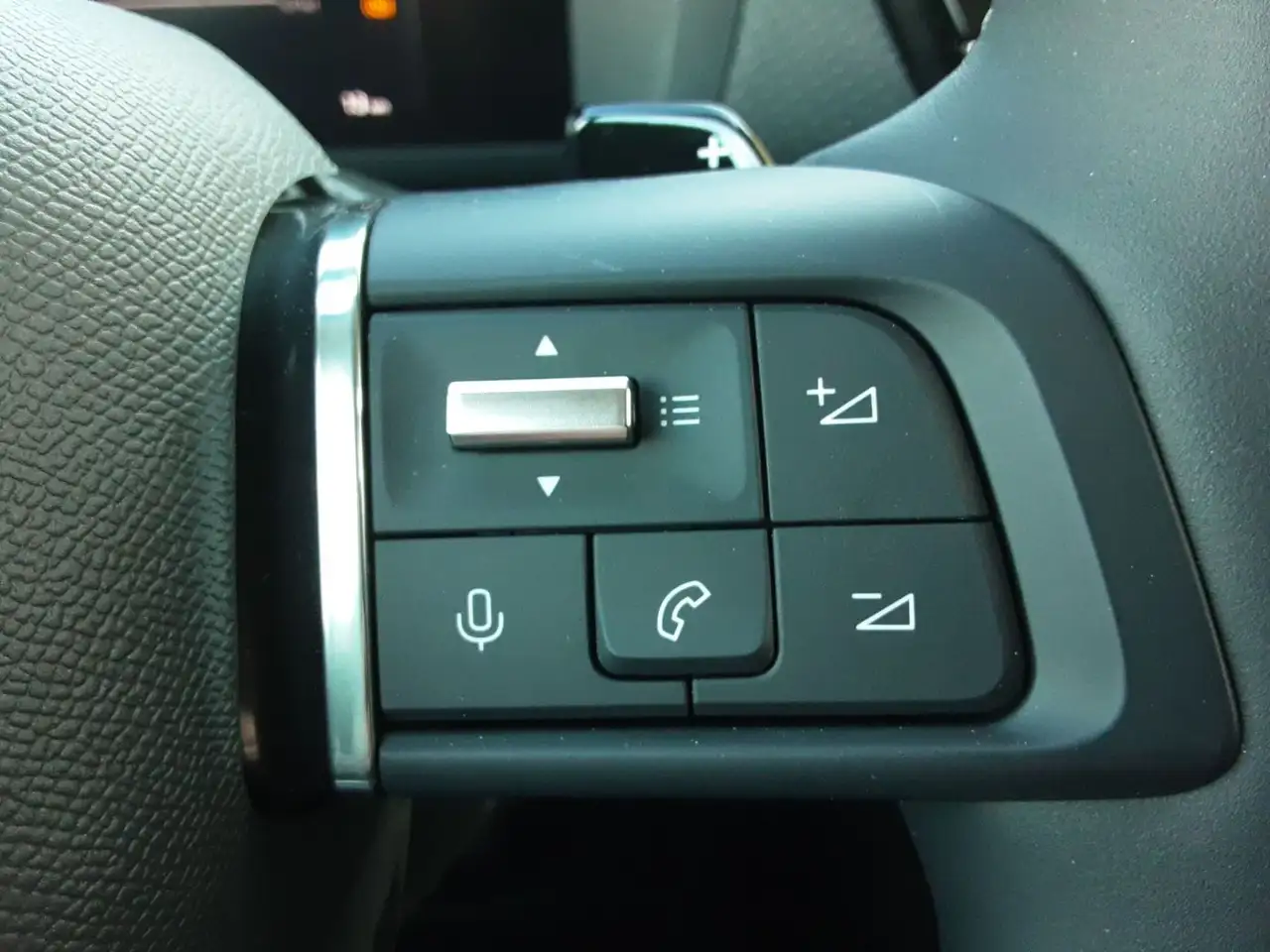 Citroen C4 Hybrid 136 Max ACC+LED+Navi+SHZ 29