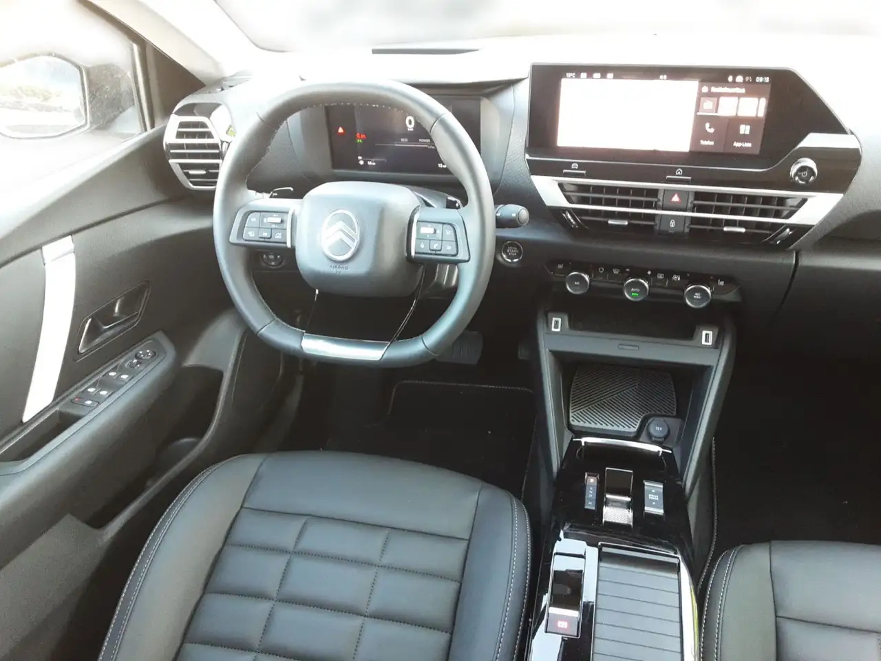 Citroen C4 Hybrid 136 Max ACC+LED+Navi+SHZ 11