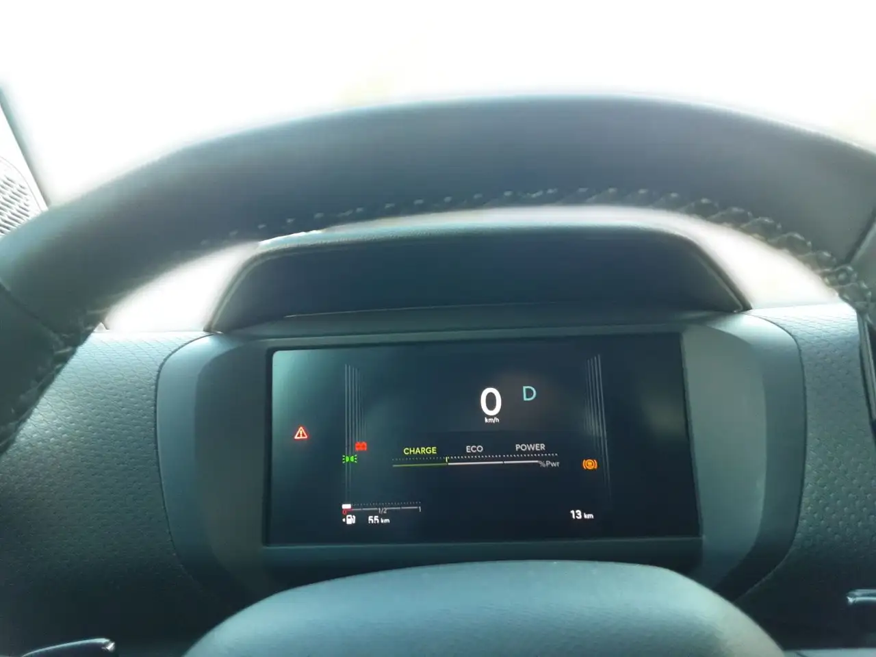 Citroen C4 Hybrid 136 Max ACC+LED+Navi+SHZ 6