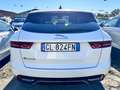 Jaguar E-Pace 1.5 i3 mhev R-Dynamic SE fwd 160cv auto Blanc - thumbnail 15