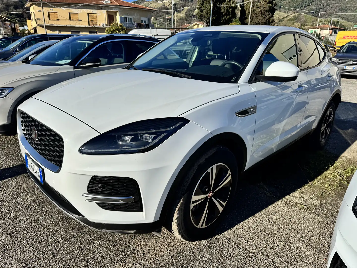 Jaguar E-Pace 1.5 i3 mhev R-Dynamic SE fwd 160cv auto Blanc - 1
