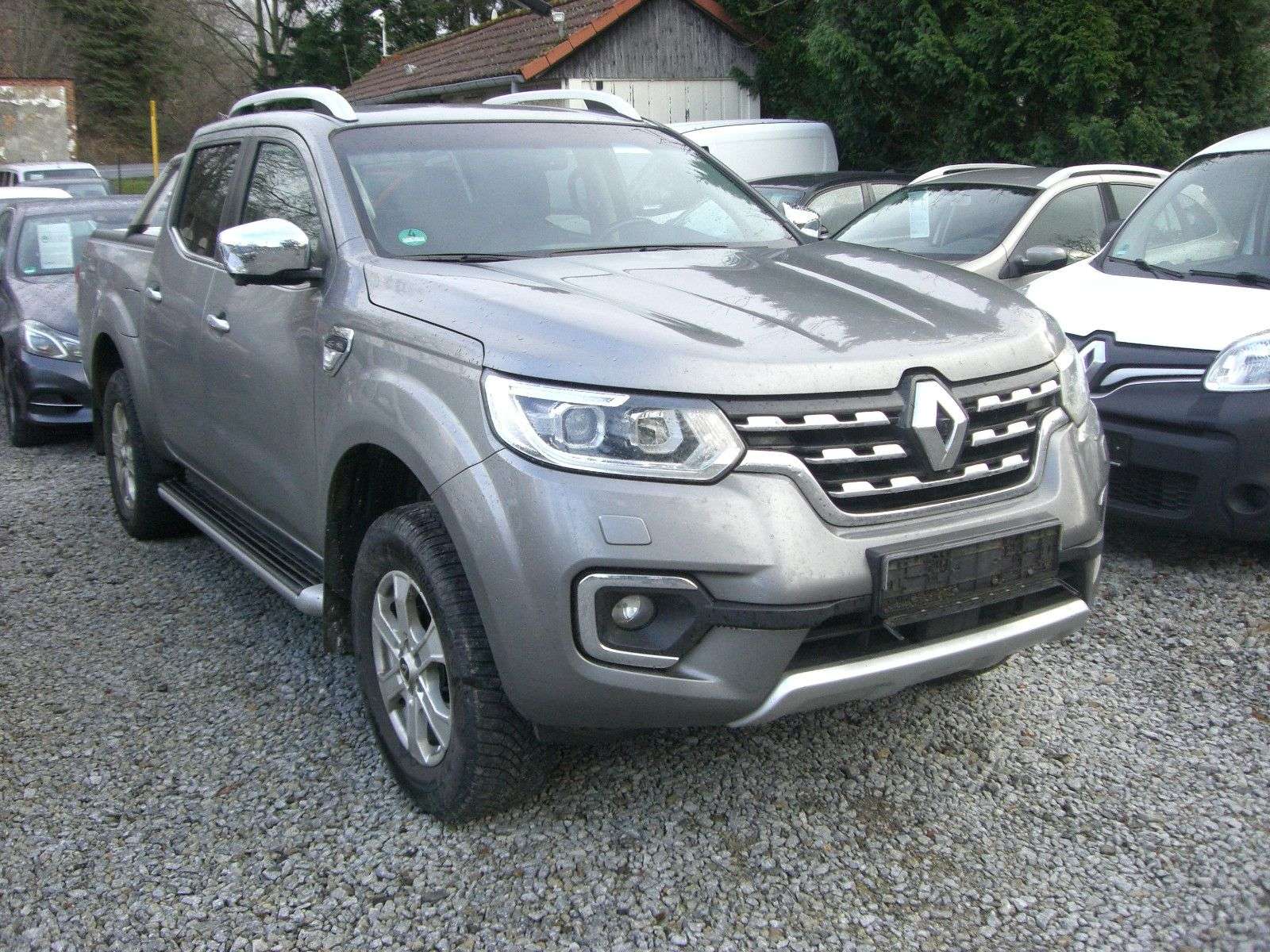 Second hand Renault Alaskan 2.3