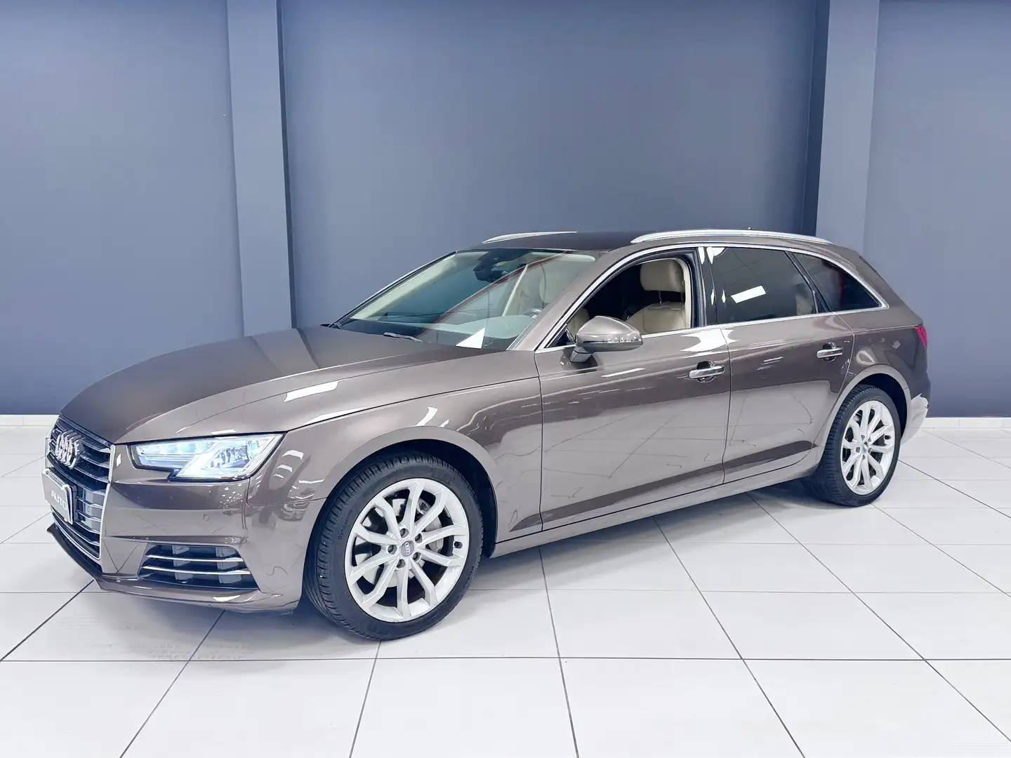 Audi A4 A4 2.0 tdi Business Sport 190cv s-tronic Bruin - 1