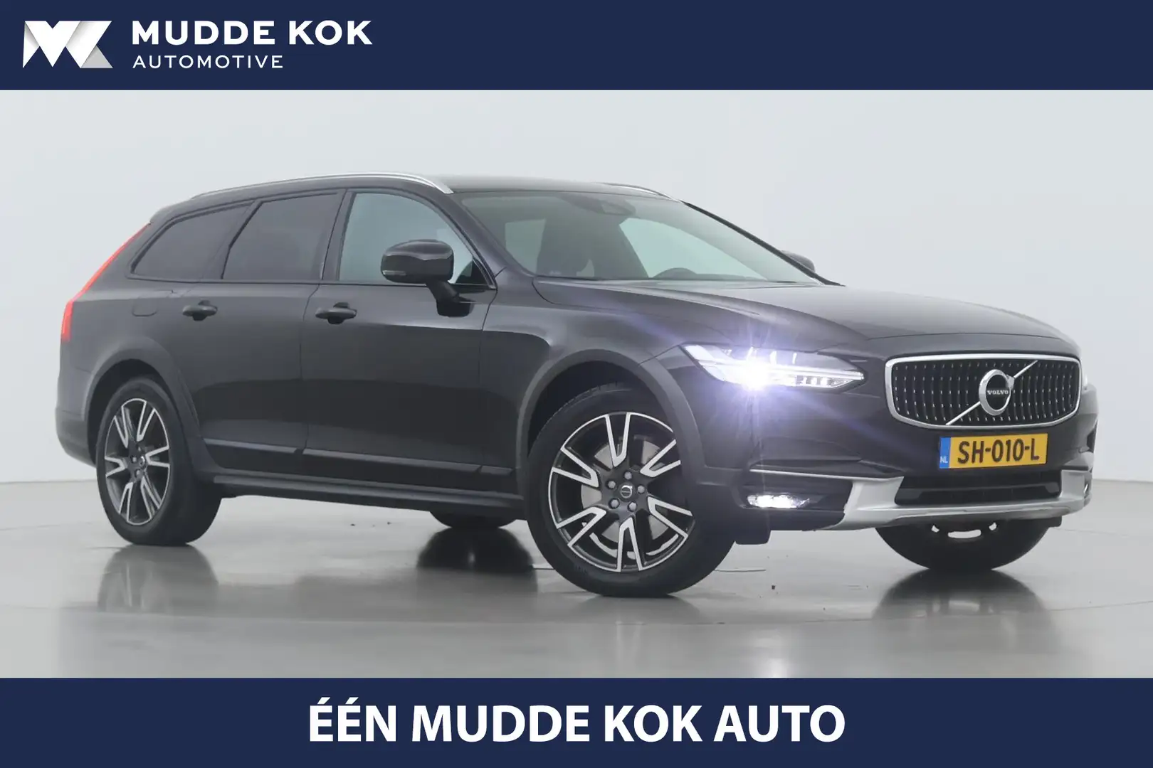 Volvo V90 Cross Country D4 AWD | ACC | Trekhaak | Camera | Stoelverwarming Schwarz - 1