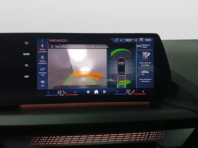 BMW 2 Series view 14