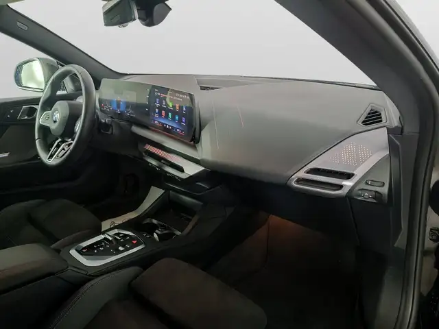BMW 2 Series view 11