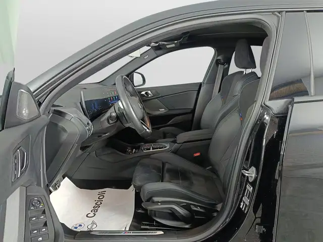 BMW 2 Series view 8