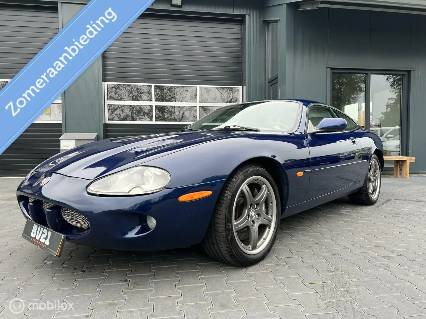 Jaguar XKR 4.2 V8 Supercharged Coupé Azul - 2