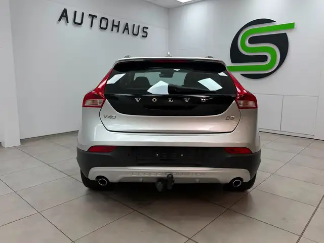 Volvo V40 view 6