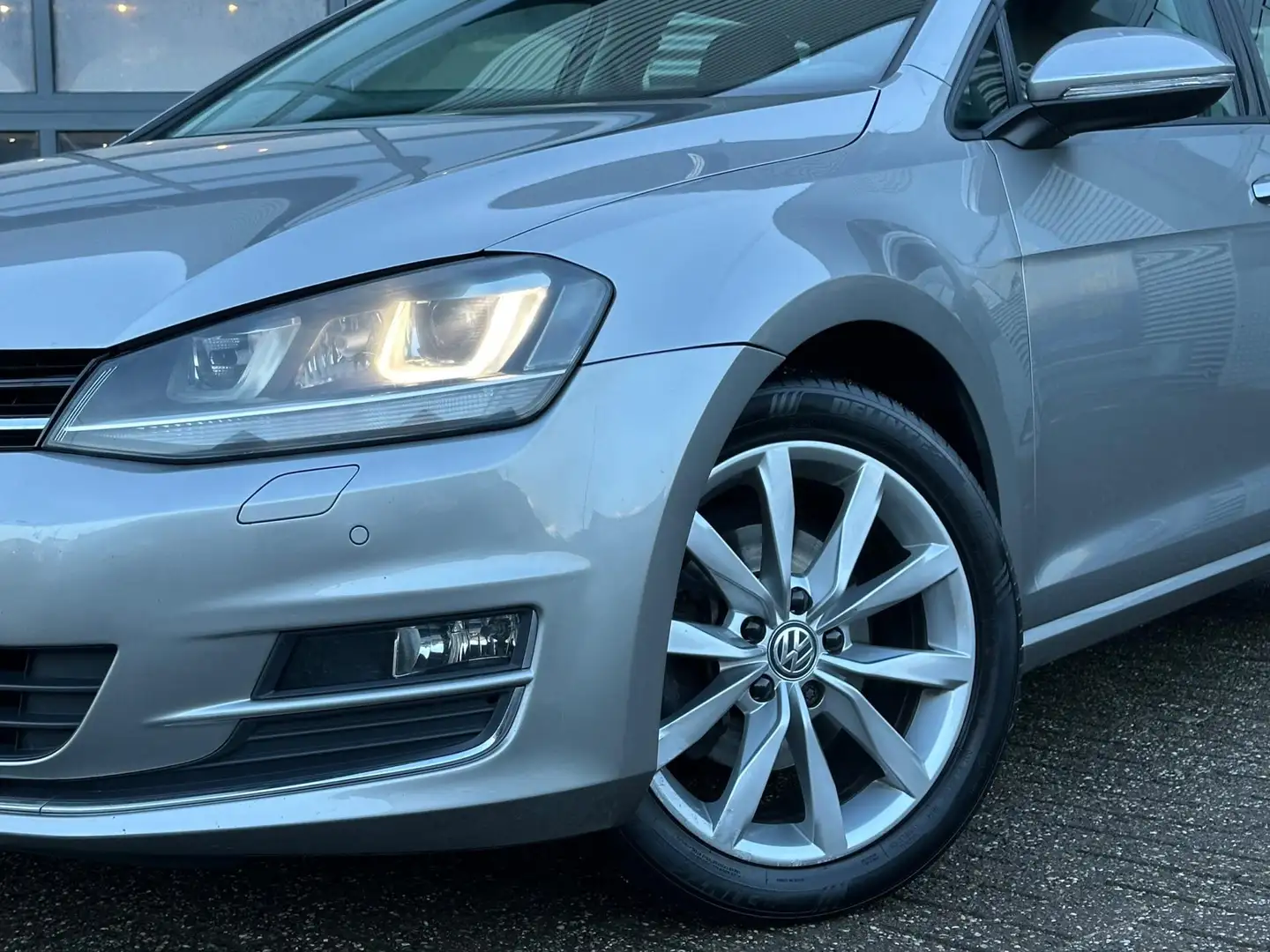 Volkswagen Golf 1.4 TSI Highline | CRUISECR | Climate | PDC | LED Grau - 2