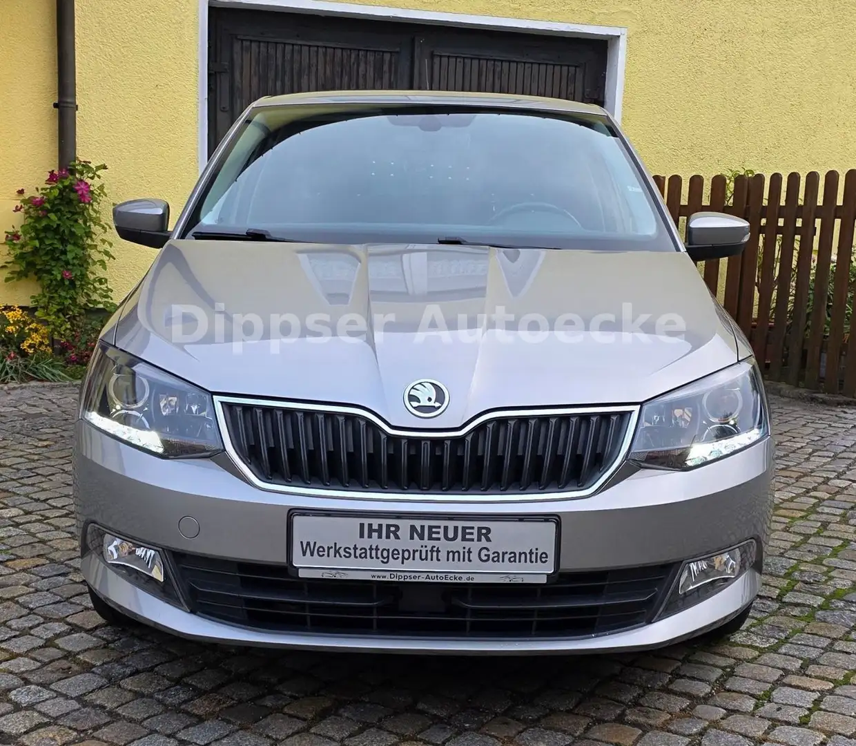 Skoda Fabia "Style"_Climatr_Sitzh_Alu_AHZV_4 Zylinder Beige - 2