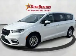 Chrysler Pacifica 2023