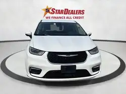 Chrysler Pacifica 2023