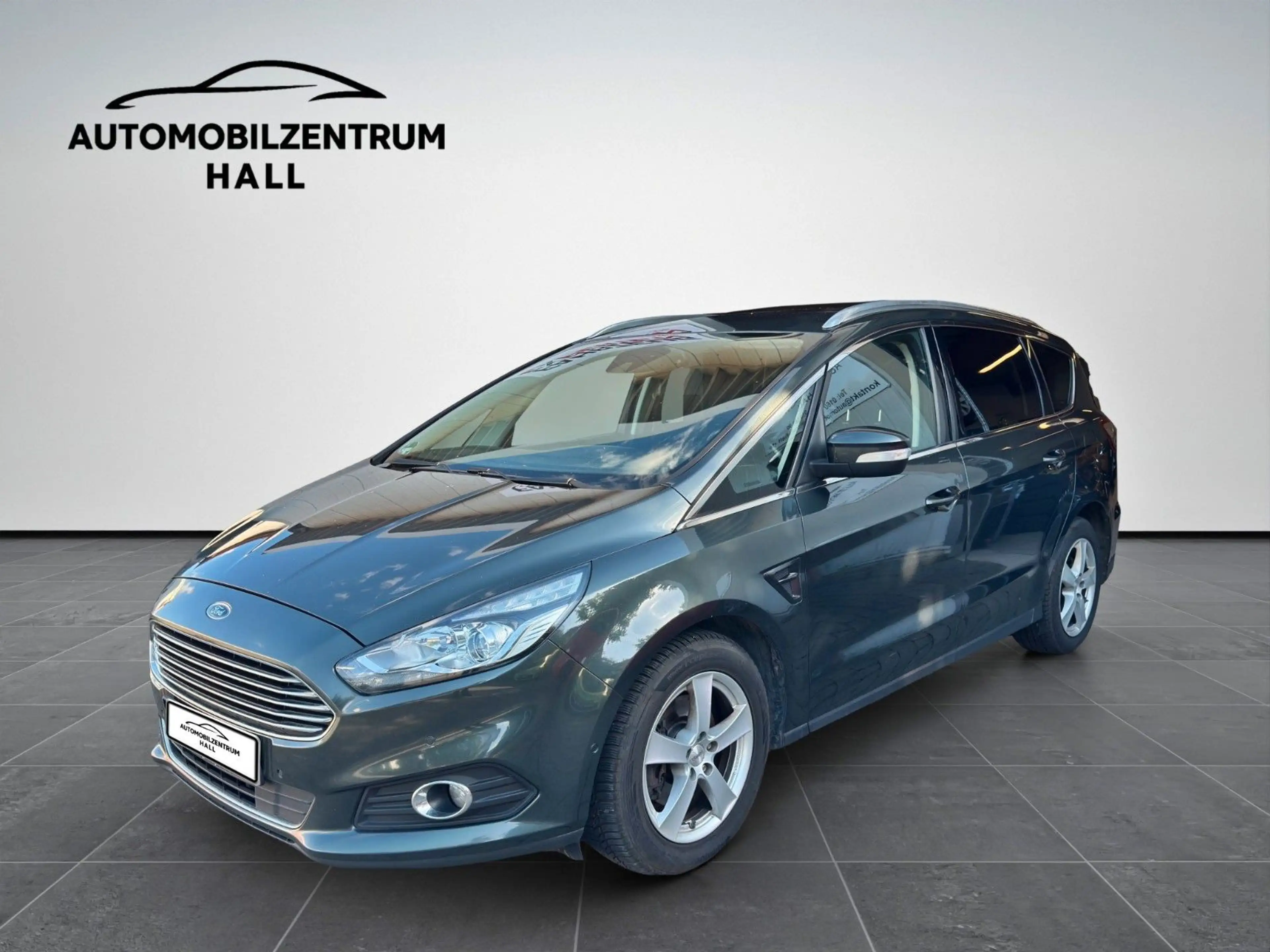 Ford S-Max Titanium Auto.M 7 SITZE SHZ KLIMA AHK LED