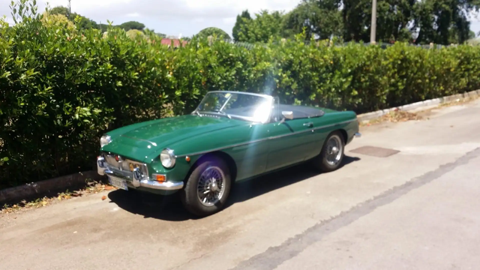 MG MGC 3000 Groen - 1