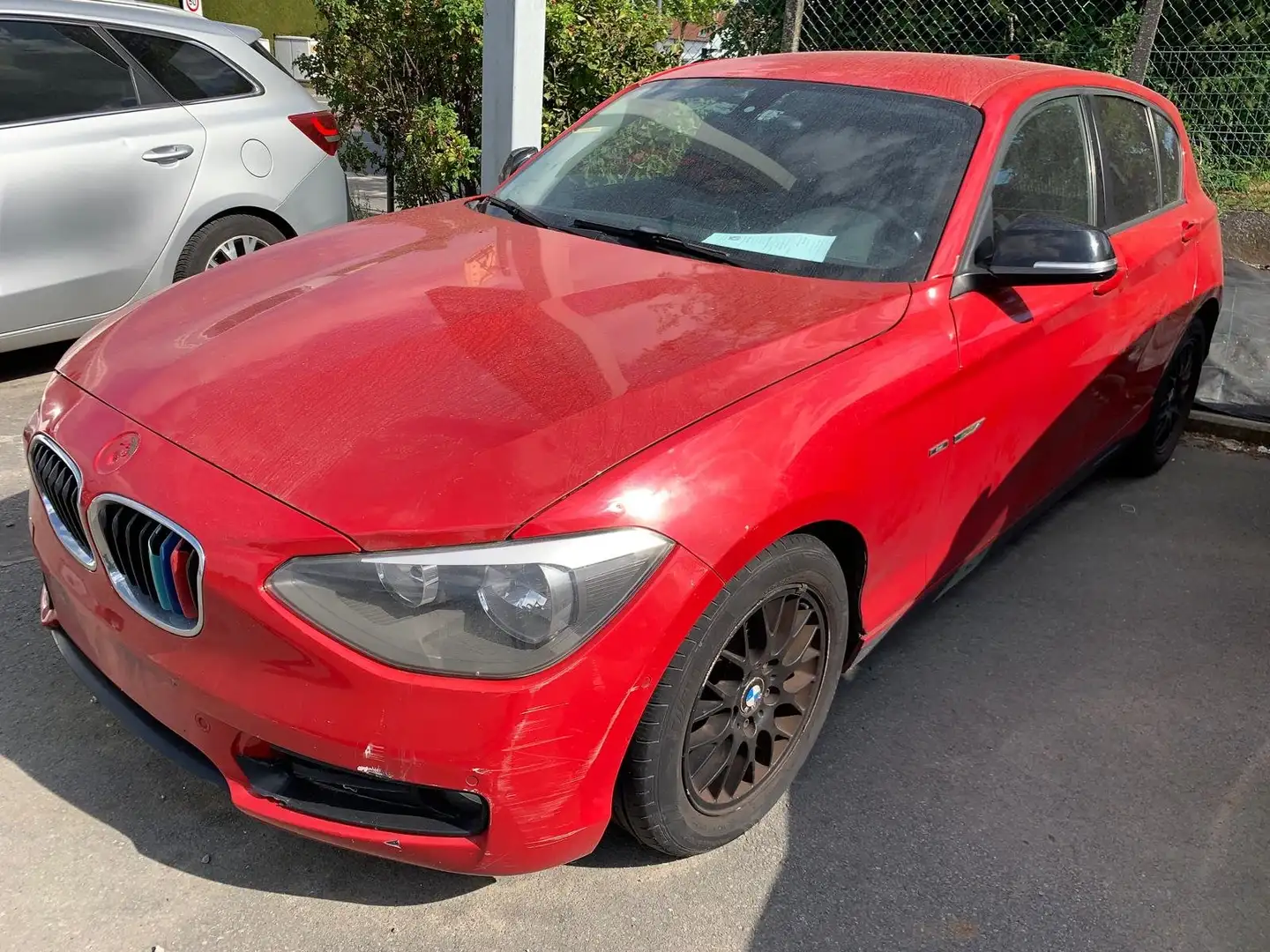 BMW 118 118iA**motor probleme Czerwony - 1