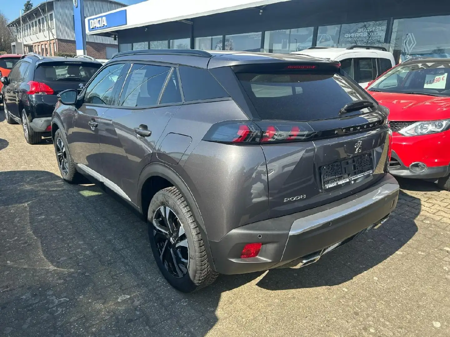 Peugeot 2008 Allure Grau - 2