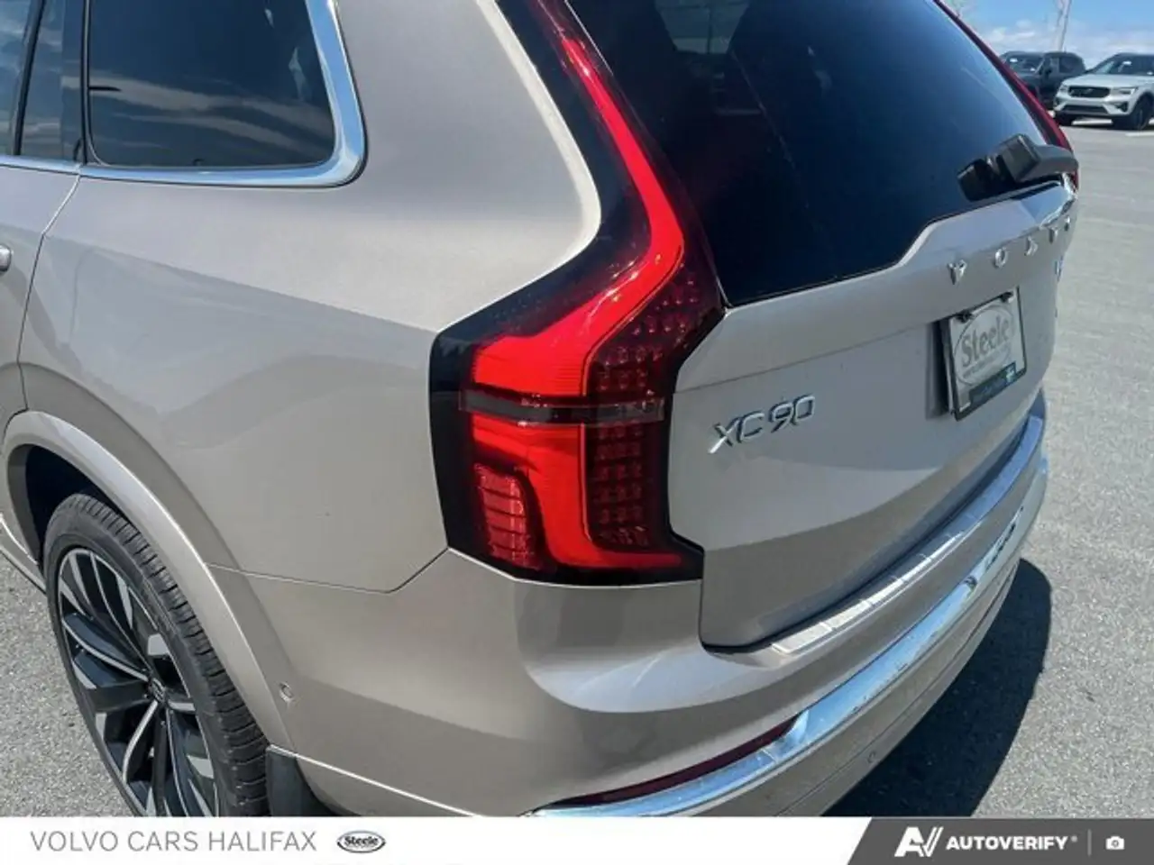 Volvo XC90 снимка Volvo XC90