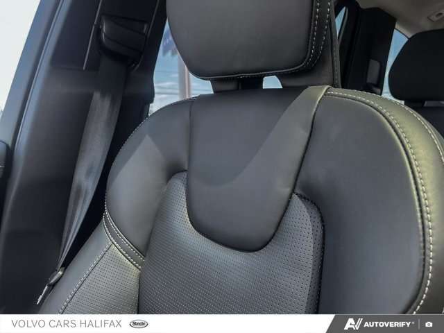 2026 Volvo XC90 Ultra Bright Theme thumb 19