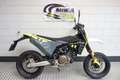 Husqvarna 701 Supermoto Wit - thumbnail 1