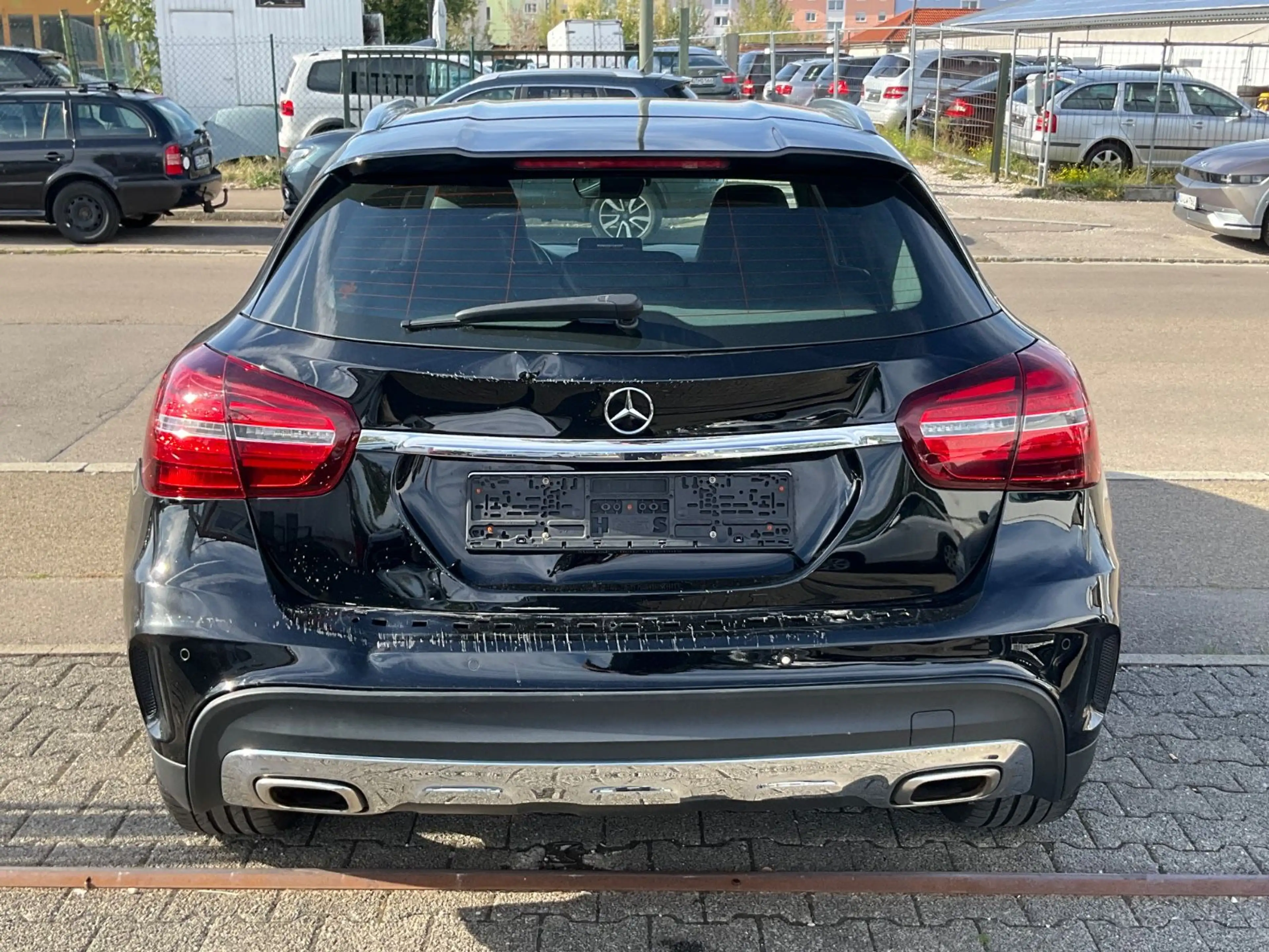 Mercedes-Benz GLA 250 4Matic . Sport + AMG Line ! — photo 6