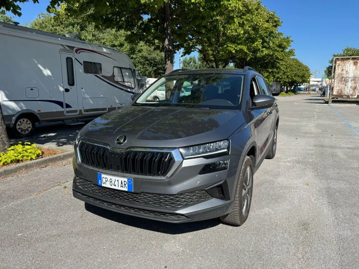 Skoda Karoq PROMO FINANZIAMENTO 2.0 TDI 115 CV DSG Executive Grigio - 1