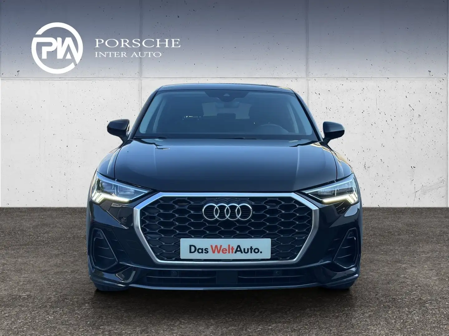 Audi Q3 35 TDI Schwarz - 2