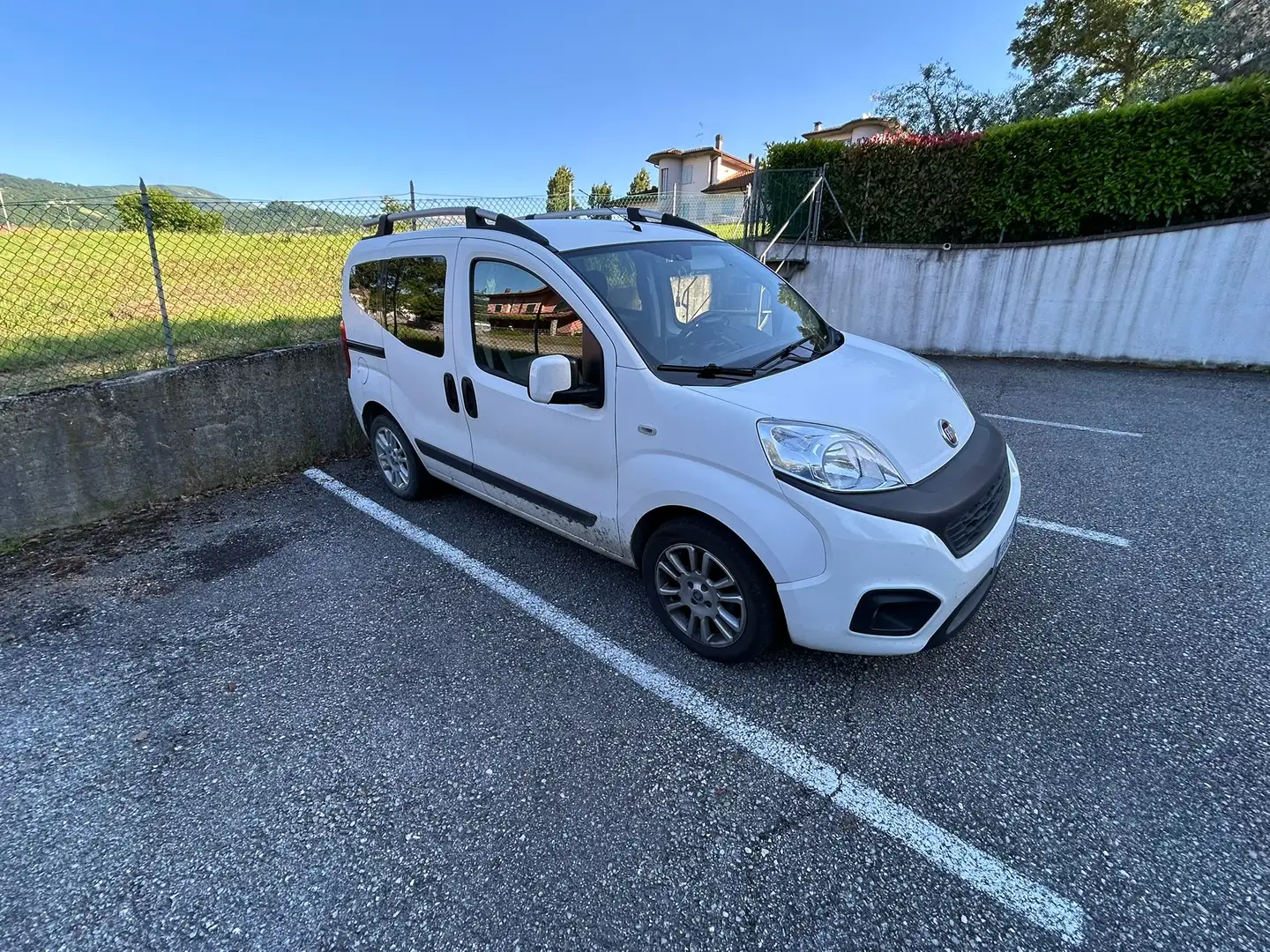 Fiat Qubo Qubo 2017 1.3 mjt 16v Lounge 80cv dualogic Blanco - 2